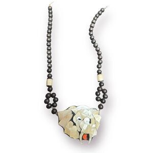 Mother of‎ Pearl Elephant Necklace Beaded Vintage